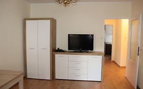 Apartament W Spokojnej Okolicy